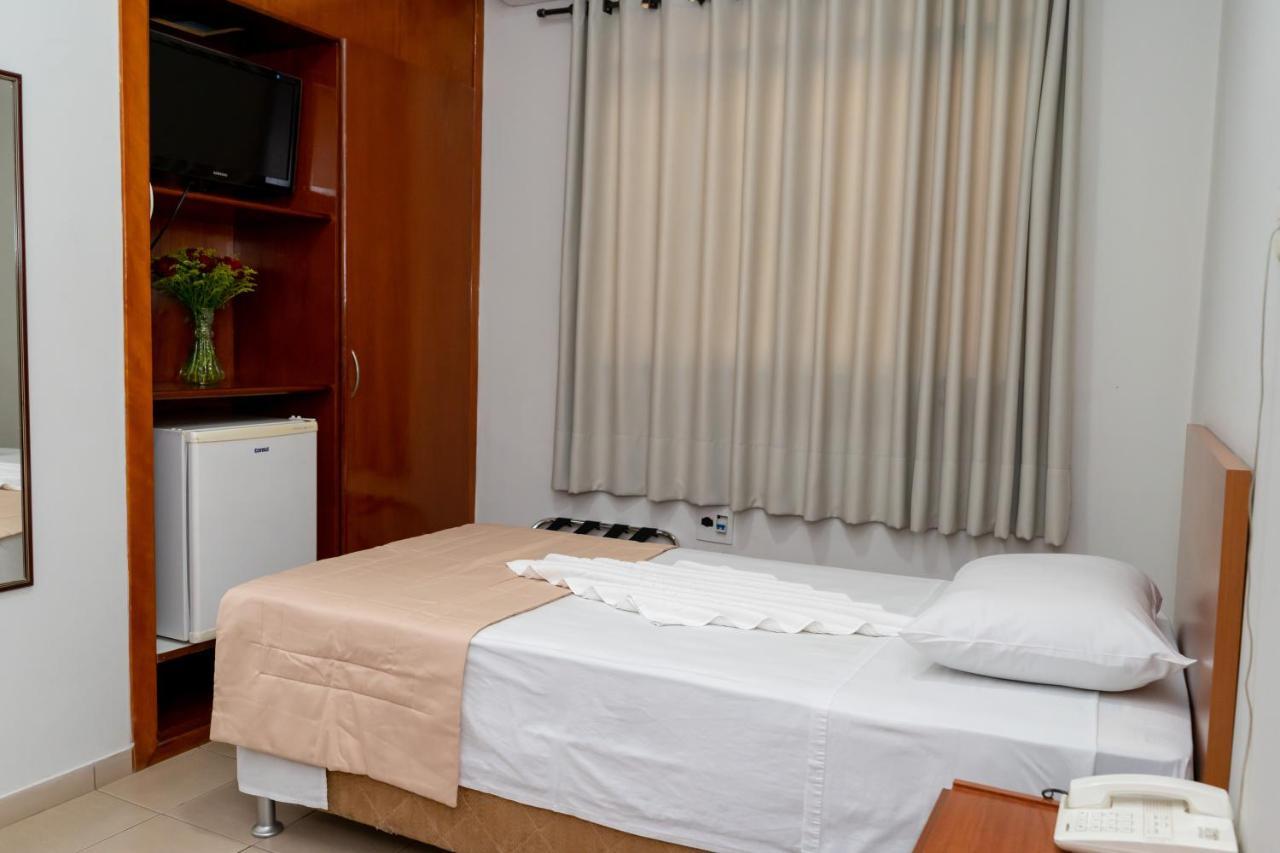 Bandeirantes Hotel كويابا المظهر الخارجي الصورة