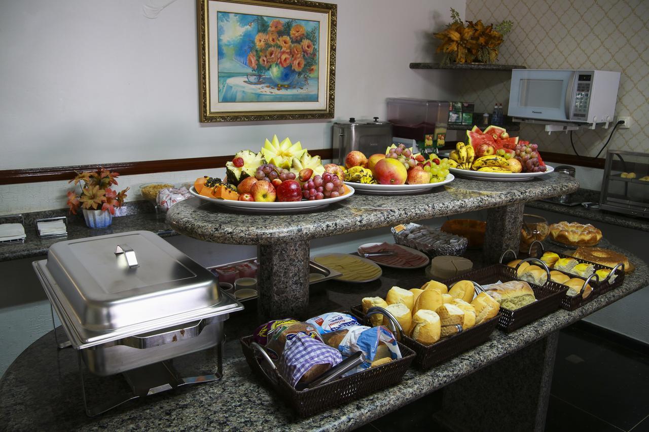Bandeirantes Hotel كويابا المظهر الخارجي الصورة